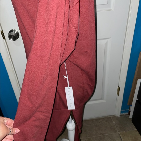 NWT Young Fabulous & Broke Turtle Neck Slit Zipper Sweater Dress Rust Red, M - Picture 7 of 12